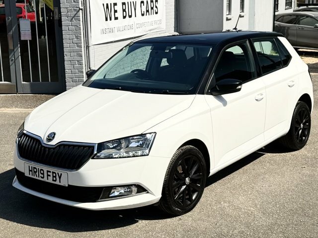 Skoda Fabia 1.0 Tsi Colour Edition Hatchback HR19FBY White #3