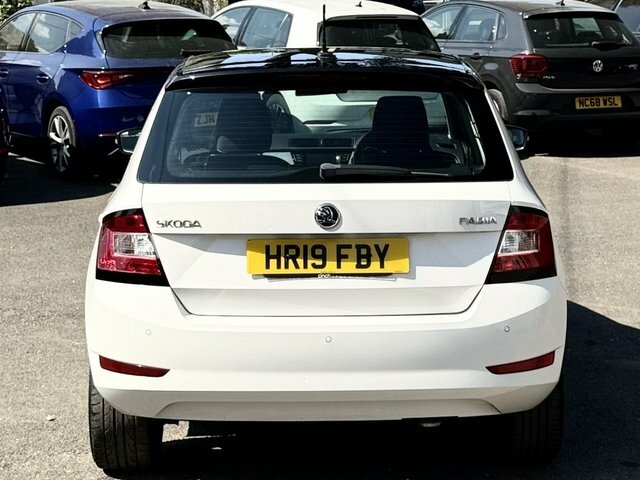 Skoda Fabia 1.0 Tsi Colour Edition Hatchback HR19FBY White #5