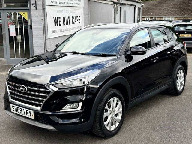 Hyundai Tucson 1.6 Crdi Se Nav Suv Euro 6 S S SH68VRY Black #3