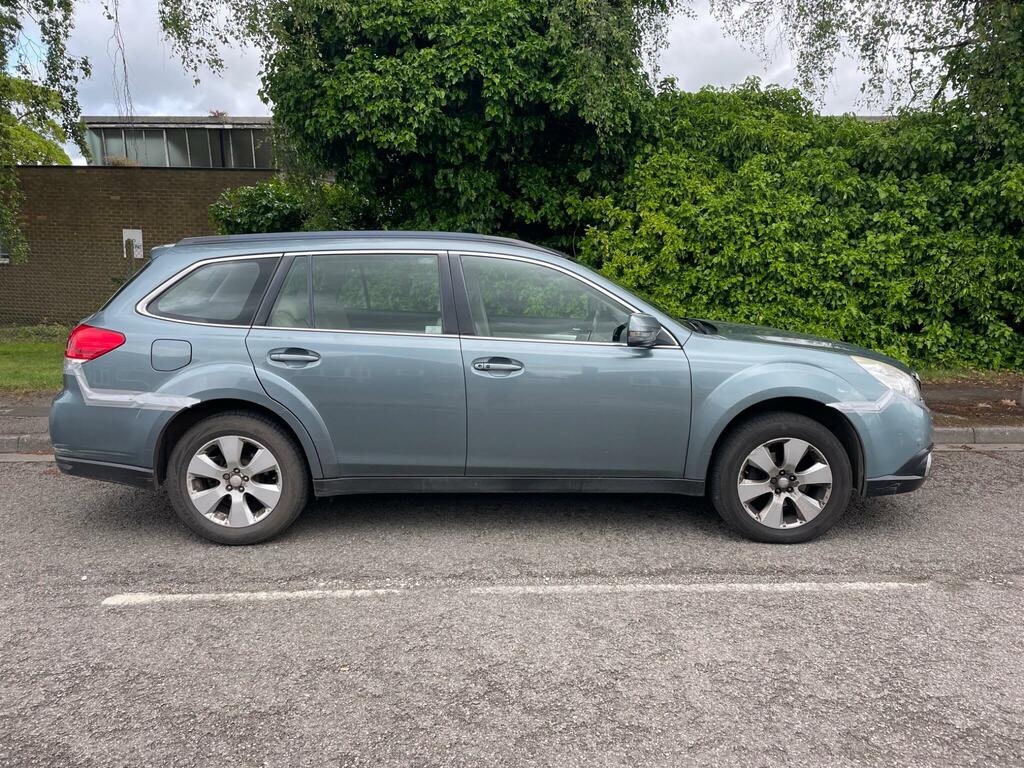 Subaru Outback 2.0 D Se Navplus 150 Bhp Red #21