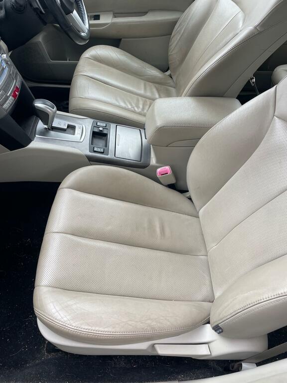 Subaru Outback 2.0 D Se Navplus 150 Bhp Red #10