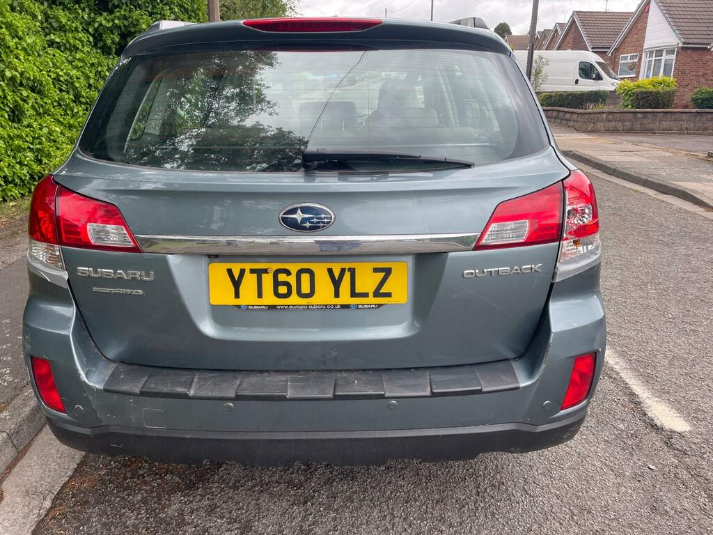 Subaru Outback 2.0 D Se Navplus 150 Bhp Red #19