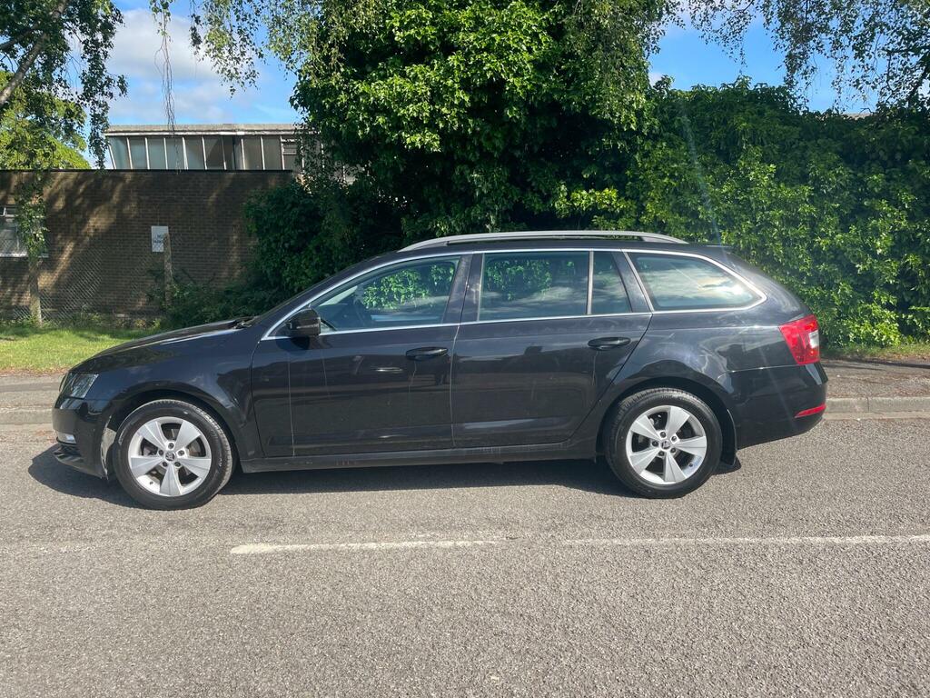 Skoda Octavia 1.6 Tdi Se Technology Euro 6 Ss GF19BXY Black #6