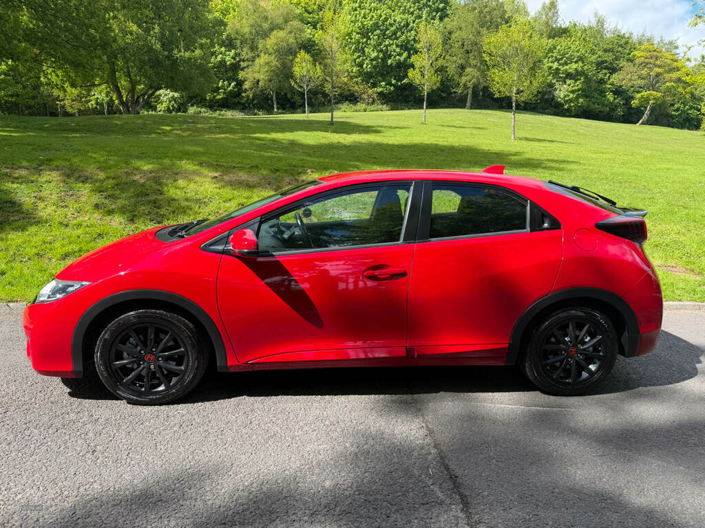 Honda Civic 1.6 I-dtec Se Plus Red #4