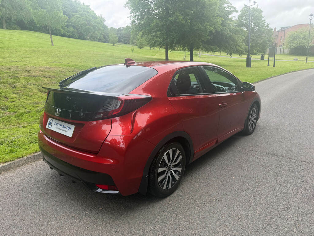 Honda Civic 1.6 I-dtec Se Plus Nav ST17LVX Red #2