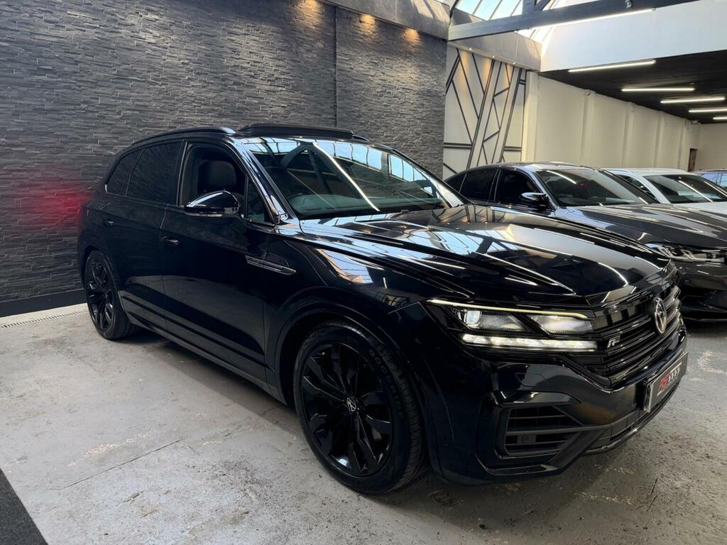 Volkswagen Touareg 3.0 Tsi V6 Black Edition Tiptronic 4Motion Euro 6 LD71ZLO Black #2