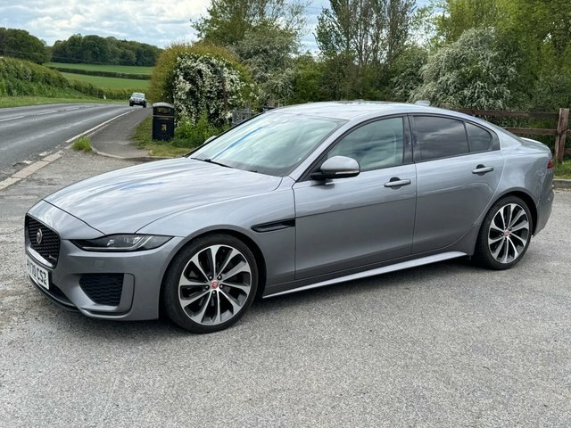 Jaguar XE D180 R-dynamic Se Saloon YY70CSZ Grey #6