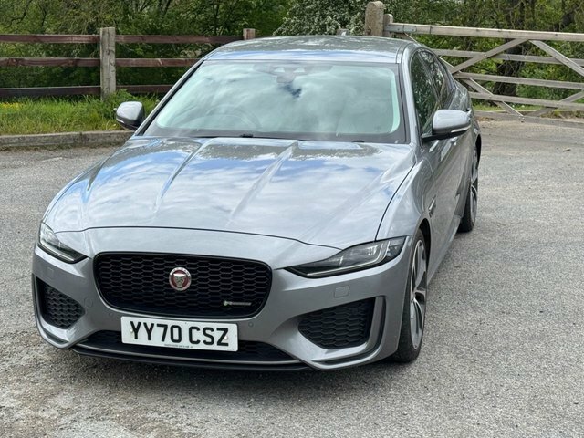 Jaguar XE D180 R-dynamic Se Saloon YY70CSZ Grey #3