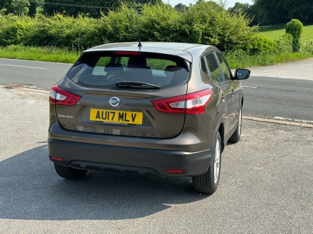 Nissan Qashqai Dig-t Acenta Suv AU17MLV Brown #5