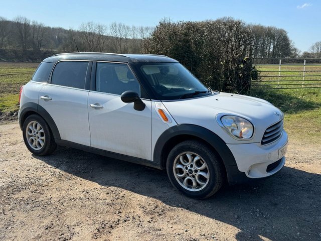 Mini Countryman Cooper Suv YB12NZV White #2
