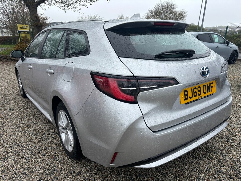 Toyota Corolla 1.8 Vvt-i Hybrid Icon Tech Cvt BJ69OWF Silver #3