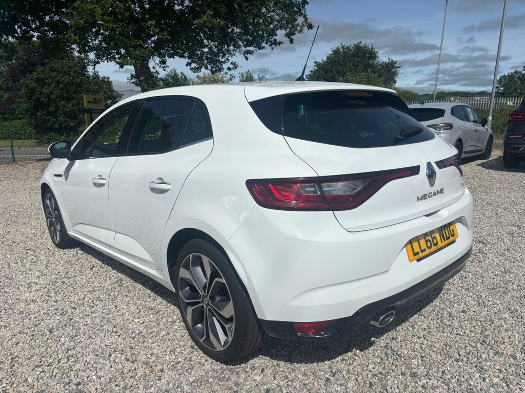 Renault Megane 1.5 Dci Signature Nav LL66NDG White #2