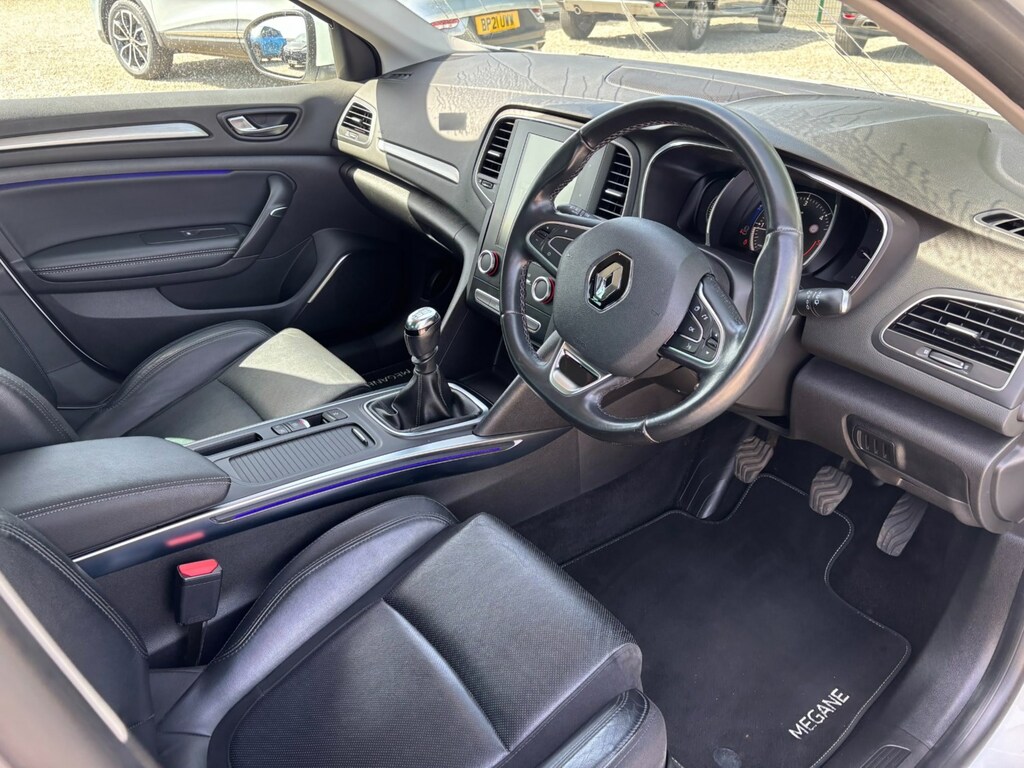 Renault Megane 1.5 Dci Signature Nav LL66NDG White #6