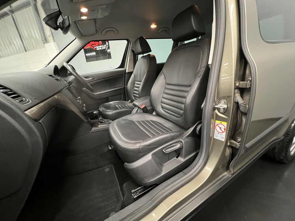 Skoda Yeti Suv 2.0 Tdi Se L Drive Outdoor Dsg 4Wd Green #4