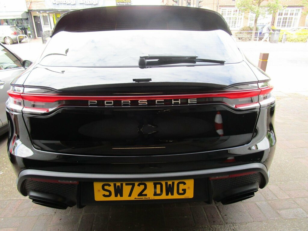 Porsche Macan 2.0T Pdk 4Wd Euro 6 Ss SW72DWG Black #5