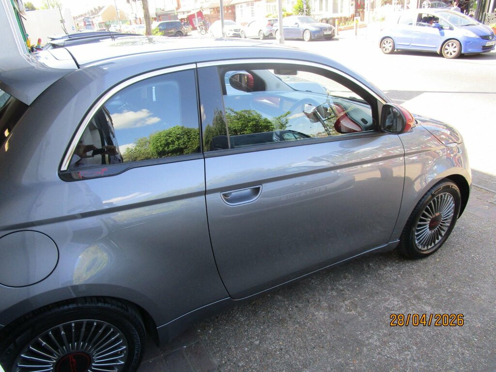 Fiat 500E 42Kwh Red GF71OOE Grey #5