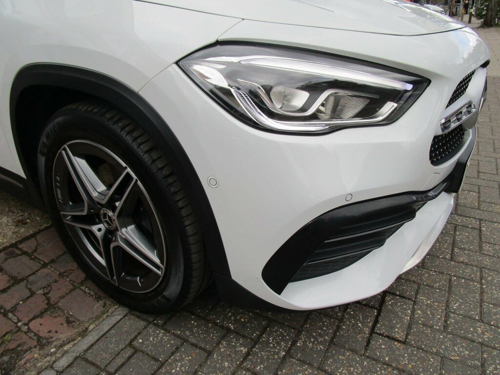 Mercedes-Benz GLA Class 2.0 Gla200d Amg Line Executive 8G-dct Euro 6 S KO21VPP White #4