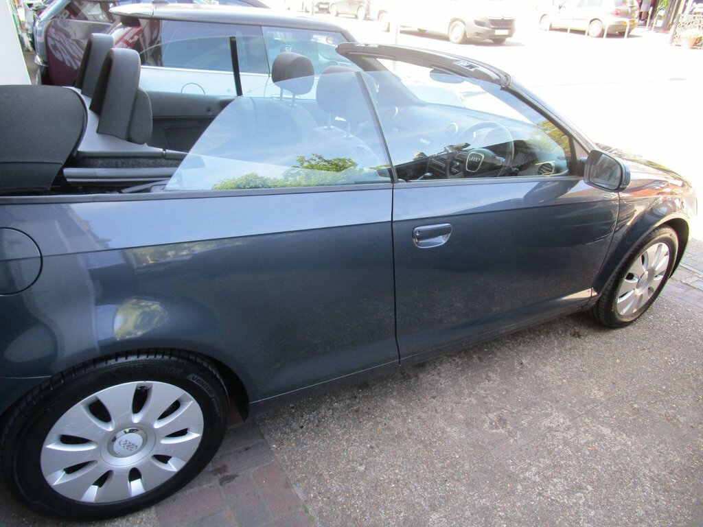 Audi A3 Cabriolet 1.6L Technik Blue #9
