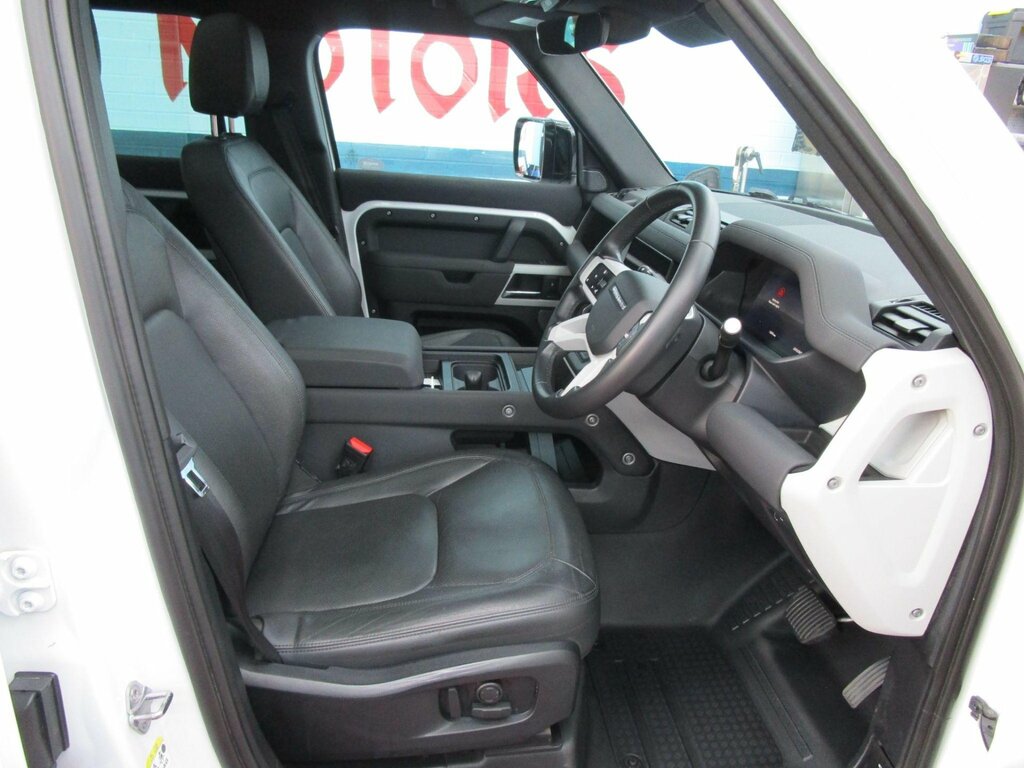 Land Rover Defender 110 3.0 D250 Mhev Se 4Wd Euro 6 Ss AV72RYD White #5