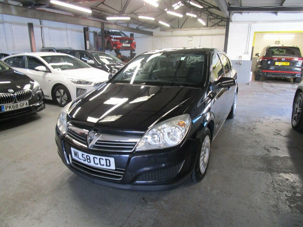 Vauxhall Astra 1.6I 16V Life Black