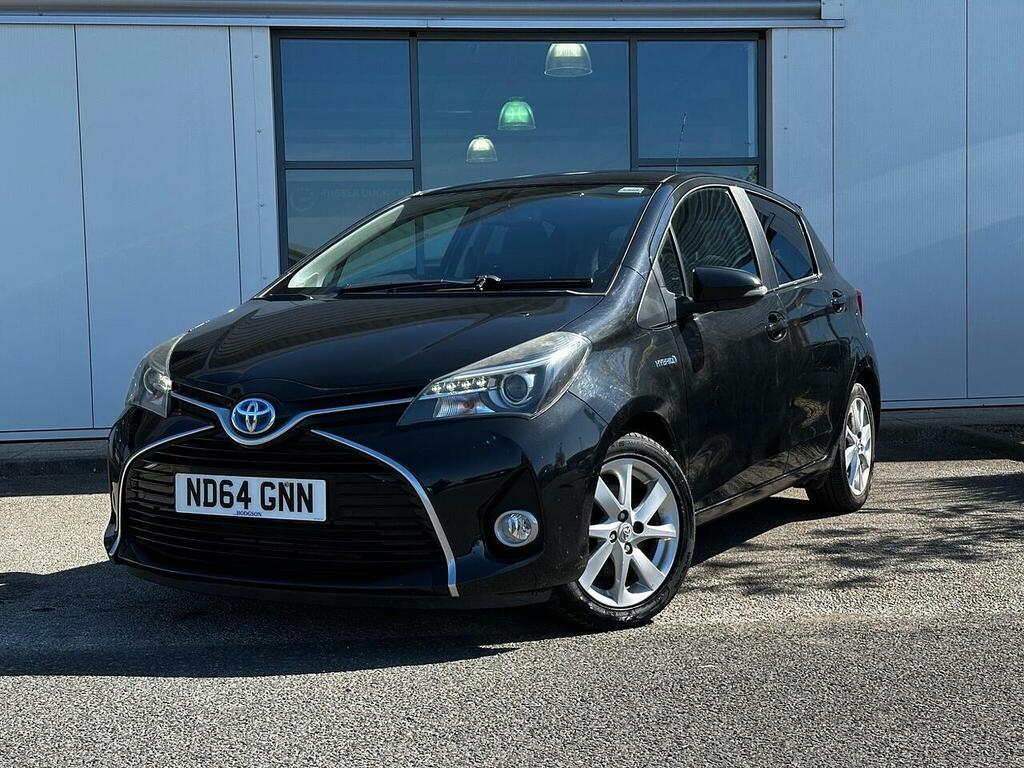 Toyota Yaris 1.5 Vvt-h Excel E-cvt Euro 6 15In Alloy Black #3