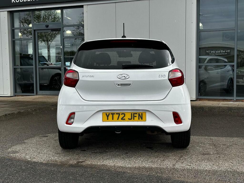 Hyundai I10 1.0 Premium Euro 6 Ss YT72JFN White #6