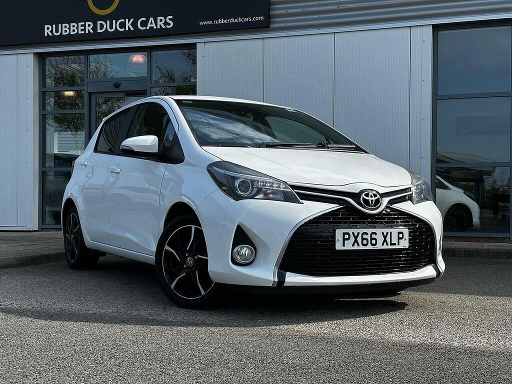 Toyota Yaris 1.33 Dual Vvt-i Design Euro 6 White