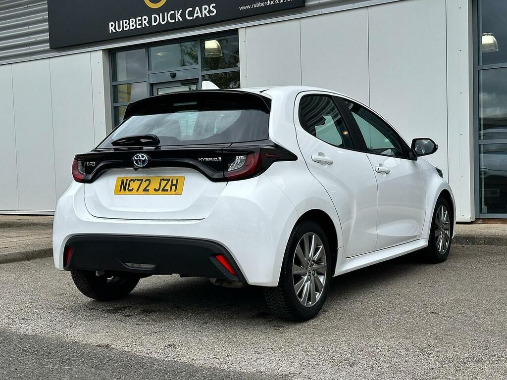 Toyota Yaris 1.5 Vvt-h Icon E-cvt Euro 6 Ss NC72JZH White #5