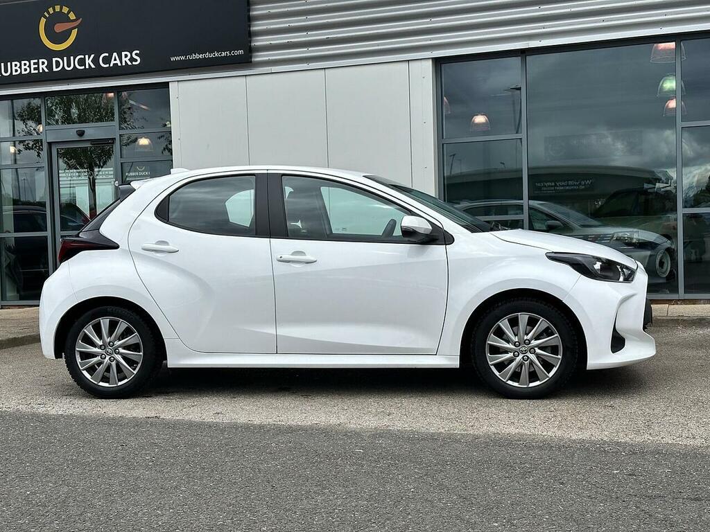 Toyota Yaris 1.5 Vvt-h Icon E-cvt Euro 6 Ss NC72JZH White #4
