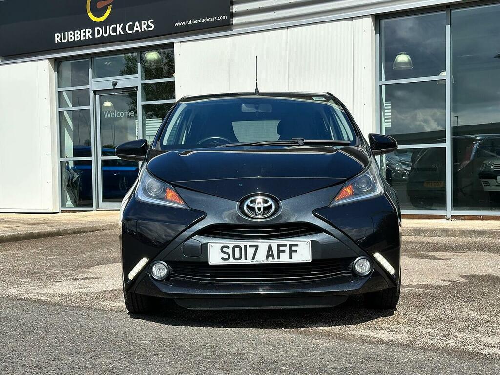 Toyota Aygo 1.0 Vvt-i X-style Hatchback Euro SO17AFF Black #2