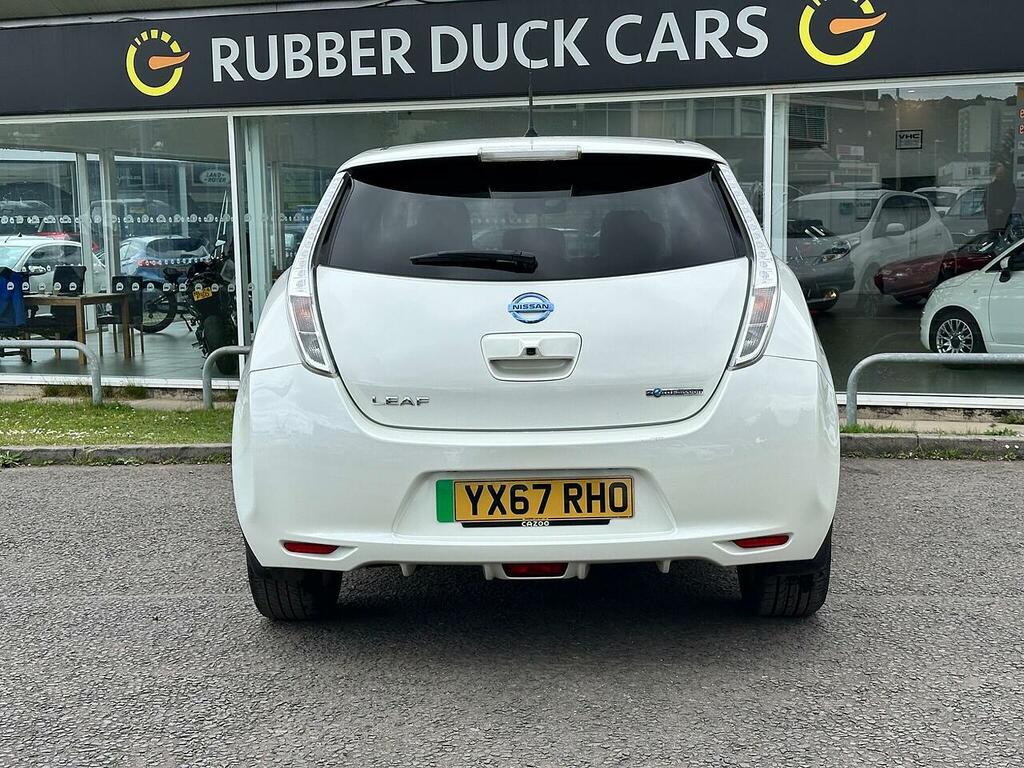Nissan Leaf 30Kwh Tekna YX67RHO White #6