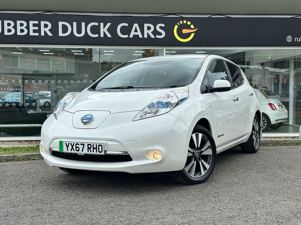 Nissan Leaf 30Kwh Tekna YX67RHO White #3