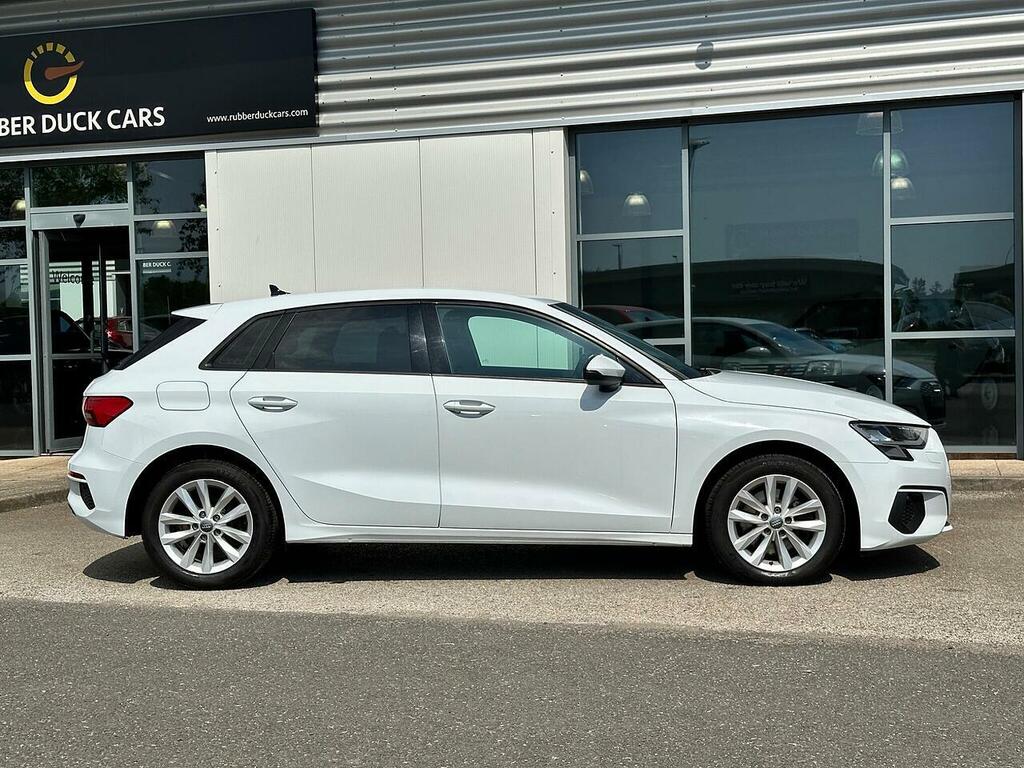 Audi A3 2.0 Tdi 35 Technik Sportback S Tronic E AO70OCK White #4