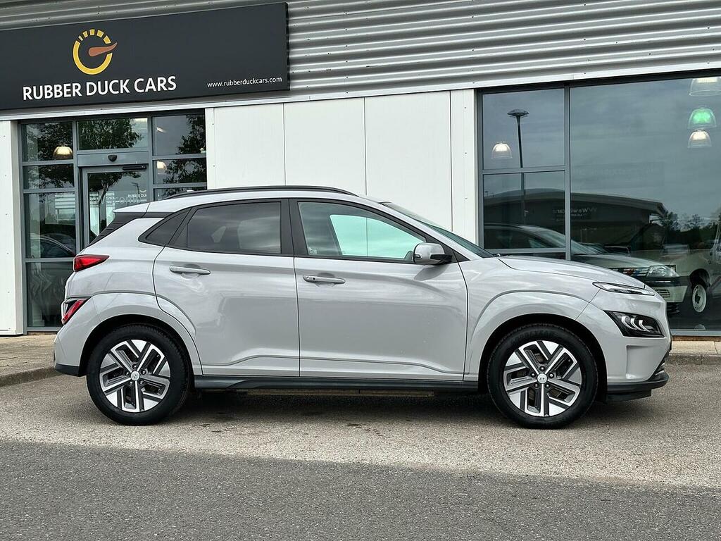 Hyundai Kona 39Kwh Premium Suv 10.5Kw Charge BG23KLA Grey #4