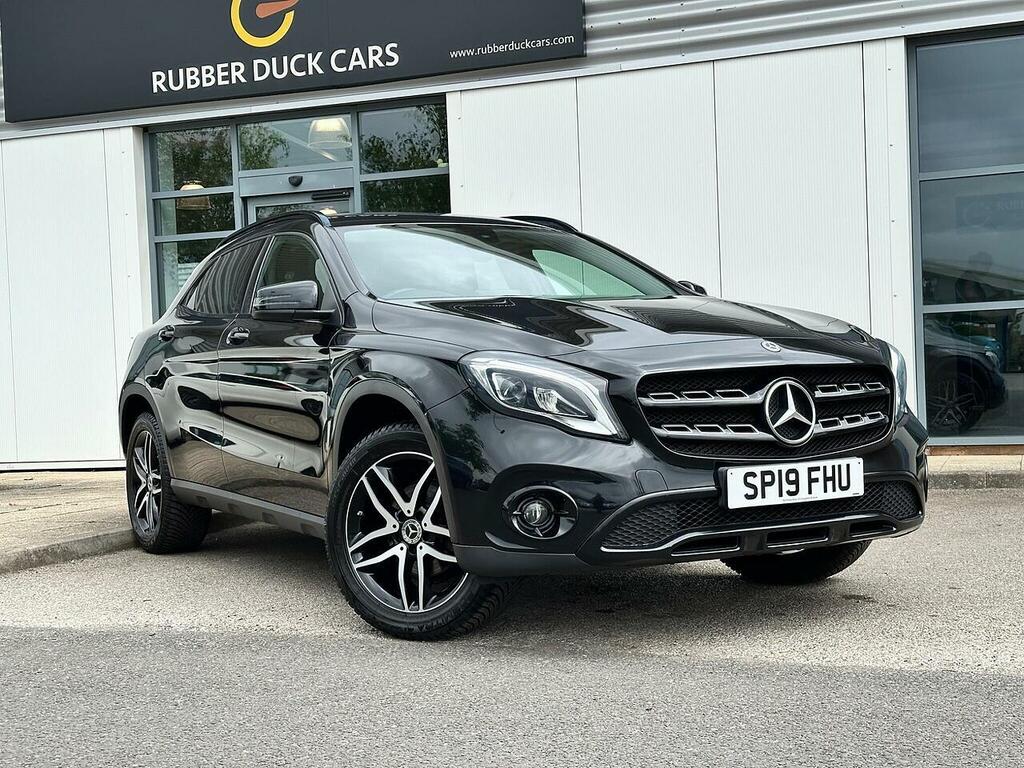 Mercedes-Benz GLA Class 1.6 Gla180 Urban Edition Suv 7G-dct Eur Black