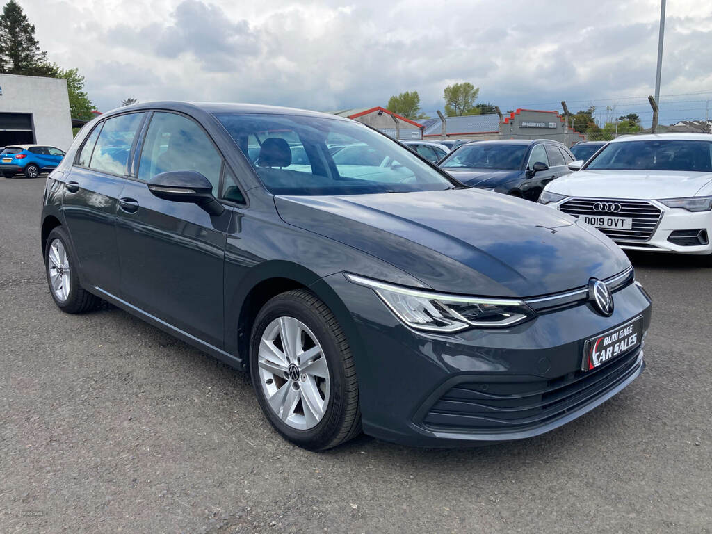 Volkswagen Golf 1.5 Tsi Life Grey