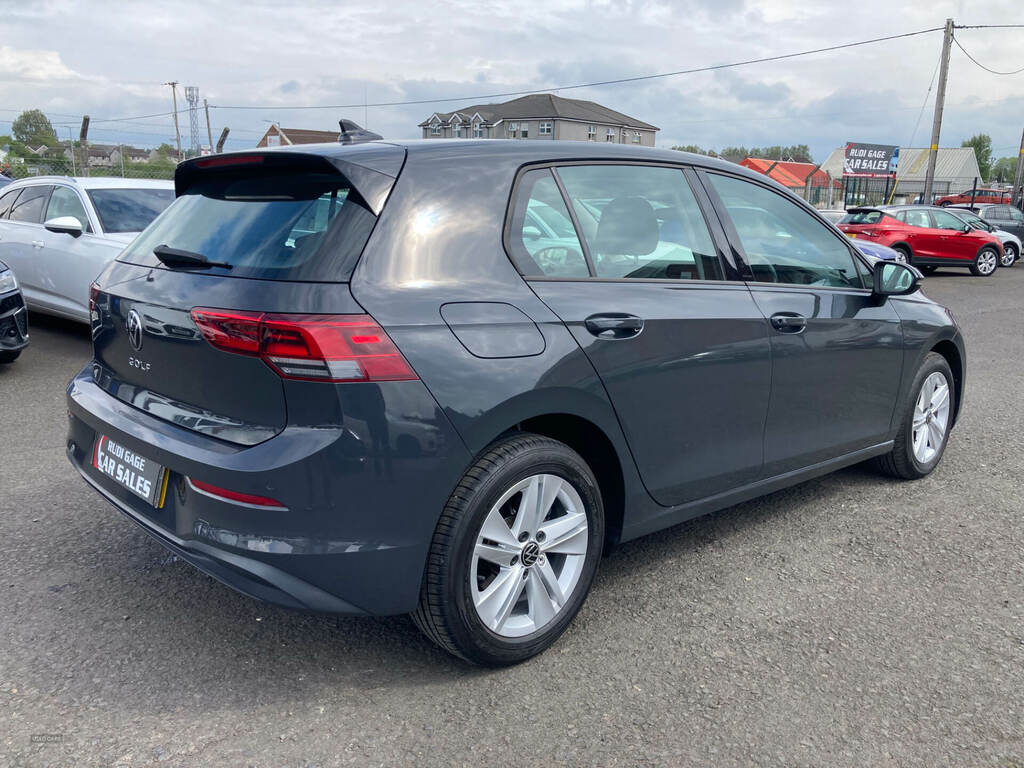 Volkswagen Golf 1.5 Tsi Life FN22OZT Grey #4