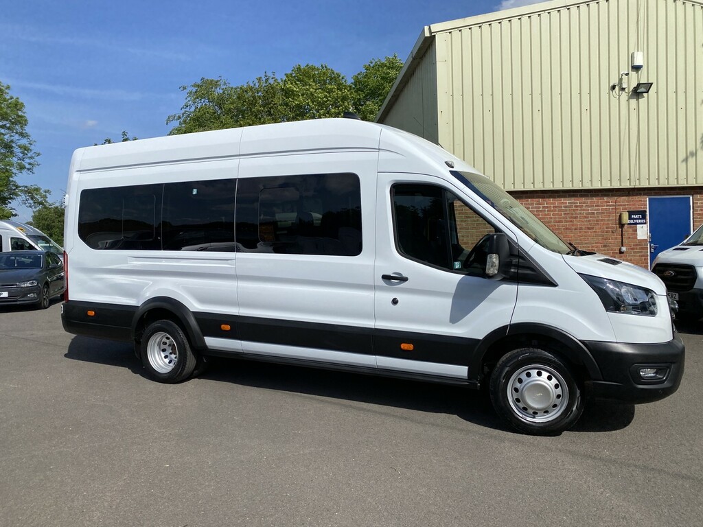 Ford Transit Custom Minibus 2.0 Transit Trend Minibus 460 L4 2.0L Ecob WO23NZR White #2