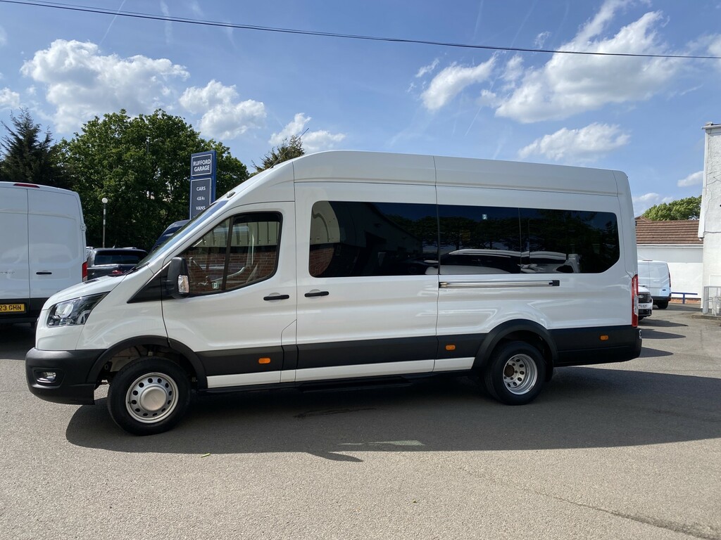 Ford Transit Custom Minibus 2.0 Transit Trend Minibus 460 L4 2.0L Ecob WO23NZR White #6