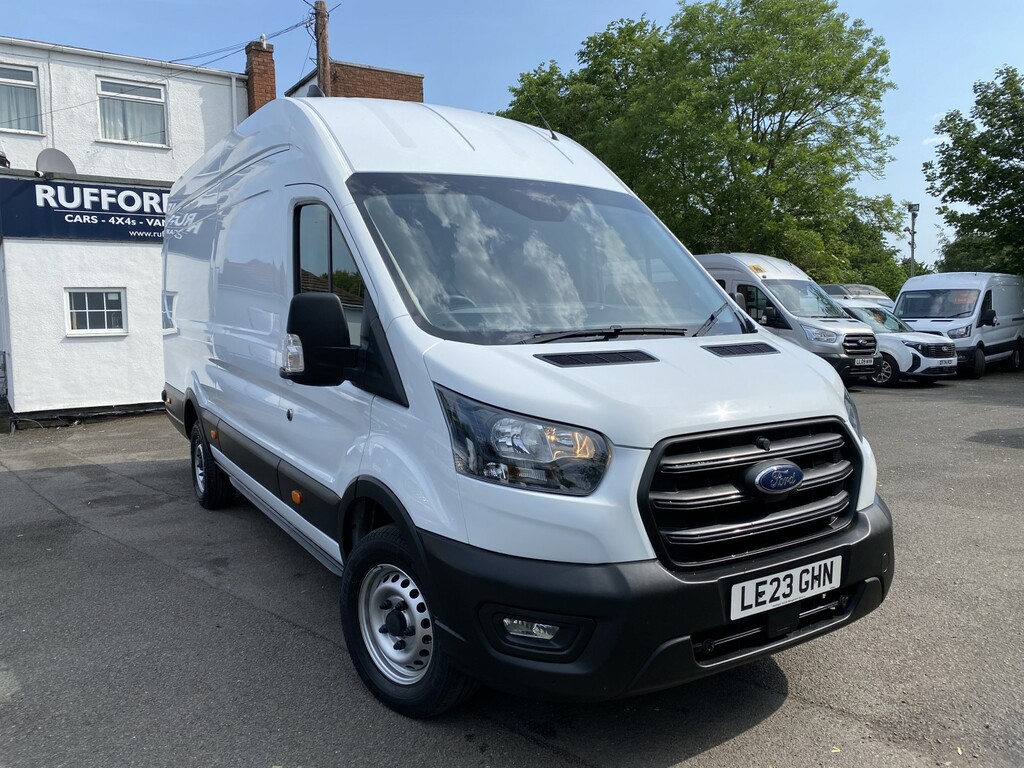 Ford Transit Custom Panel Van 2.0 Transit Leader Van 350 L4 2.0L Ecobl White