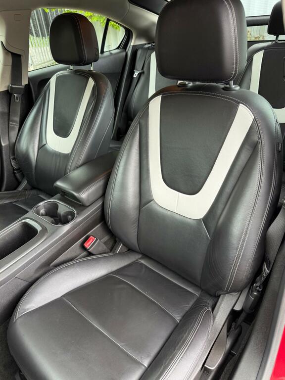 Vauxhall Ampera Hatchback Silver #22