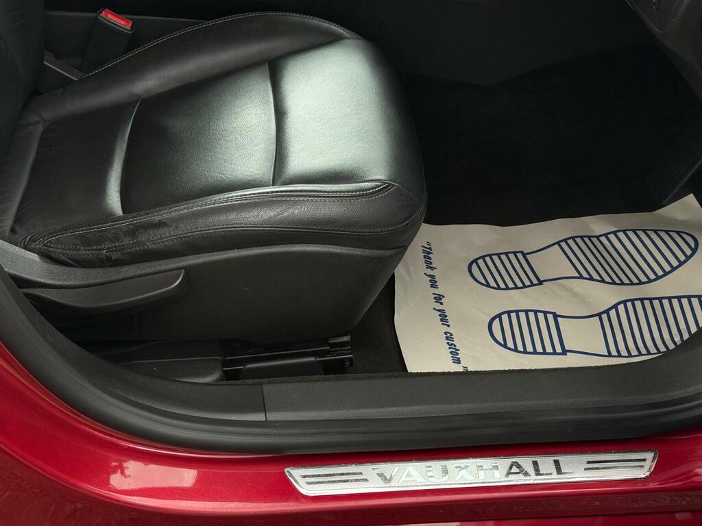 Vauxhall Ampera Hatchback Silver #16