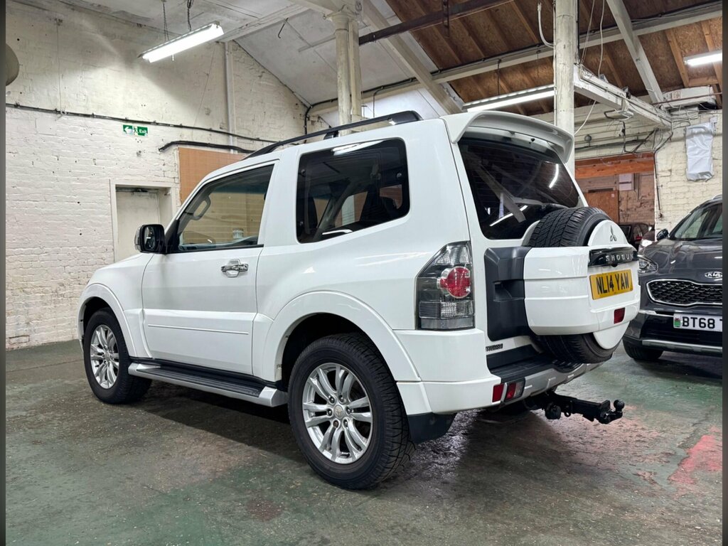 Mitsubishi Shogun 3.2 Di-dc Warrior 4Wd Euro 5 Swb NL14YAW White #6
