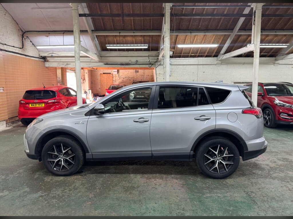 Toyota Rav 4 2.5 Vvt-h Design Cvt 4Wd Euro 6 Ss OY68LBN Silver #5
