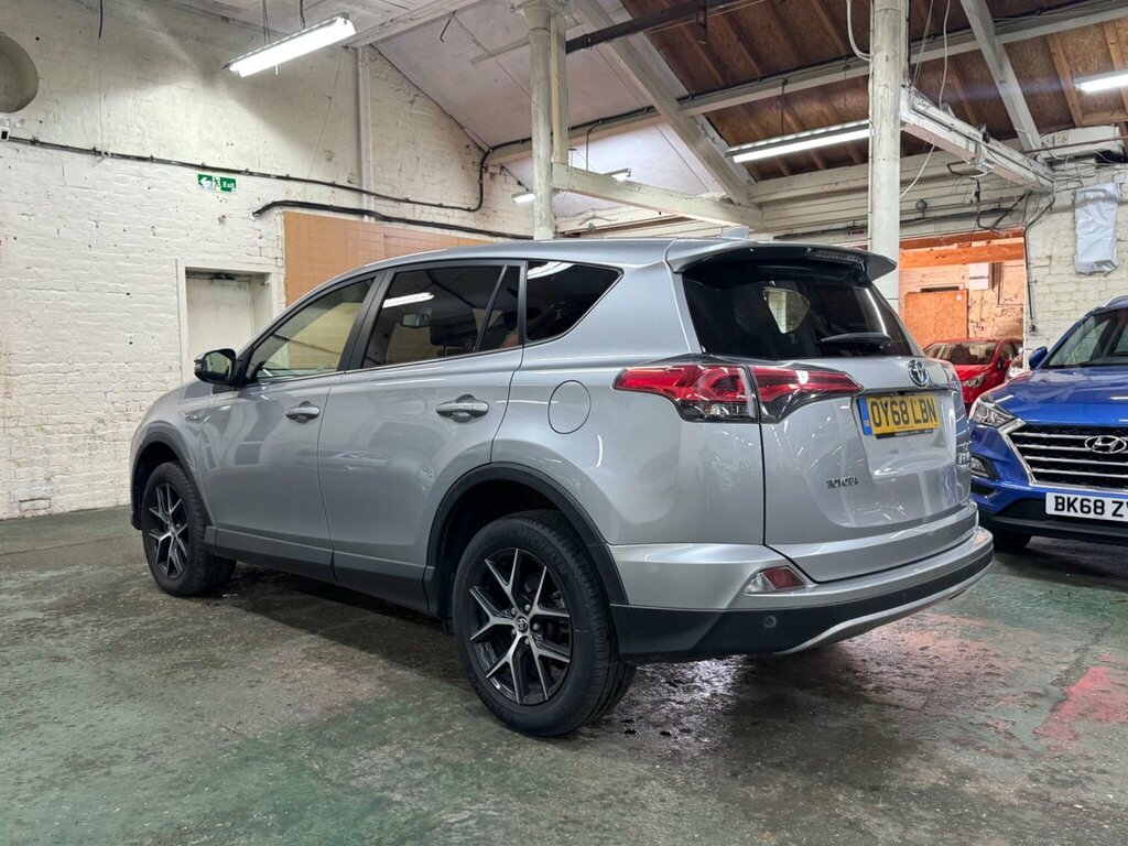 Toyota Rav 4 2.5 Vvt-h Design Cvt 4Wd Euro 6 Ss OY68LBN Silver #6
