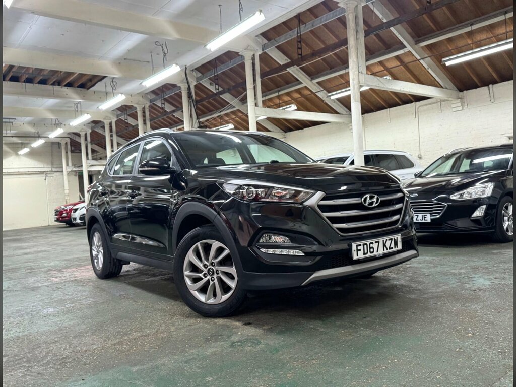 Hyundai Tucson 1.6 Gdi Blue Drive Se Nav Euro 6 Ss Black