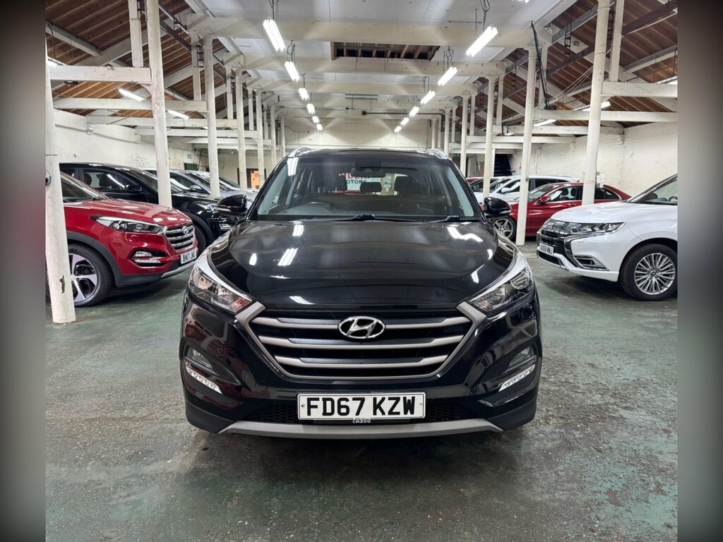Hyundai Tucson 1.6 Gdi Blue Drive Se Nav Euro 6 Ss FD67KZW Black #3