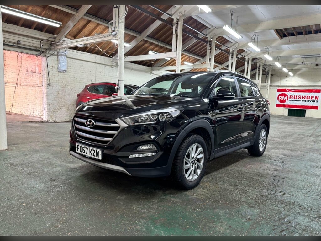 Hyundai Tucson 1.6 Gdi Blue Drive Se Nav Euro 6 Ss FD67KZW Black #4