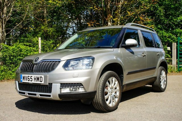 Skoda Yeti 2015 1.2 Tsi Se Outdoor Dsg Euro 6 Ss Beige #5