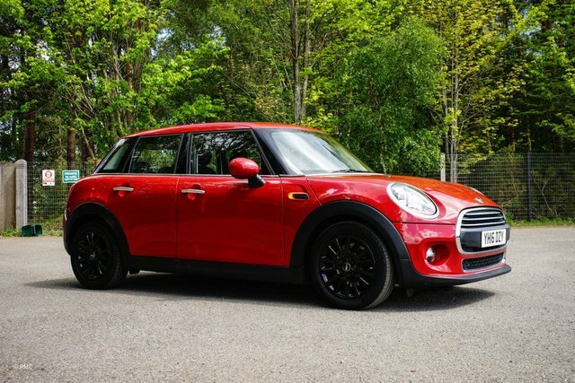 Mini Hatch 2016 1.2 One Hatchback Euro 6 S Red